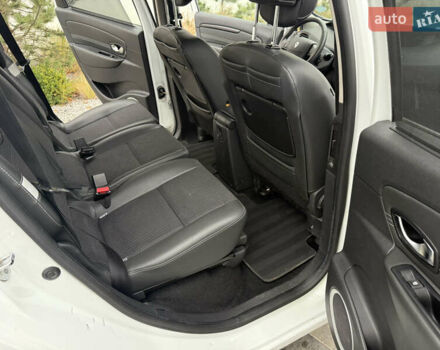 Рено Сценик, объемом двигателя 1.5 л и пробегом 257 тыс. км за 6999 $, фото 31 на Automoto.ua