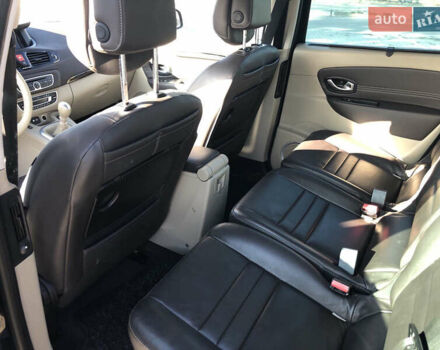 Рено Сценик, объемом двигателя 1.6 л и пробегом 248 тыс. км за 8300 $, фото 27 на Automoto.ua