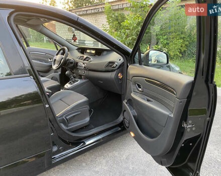 Рено Сценик, объемом двигателя 1.4 л и пробегом 200 тыс. км за 7700 $, фото 12 на Automoto.ua