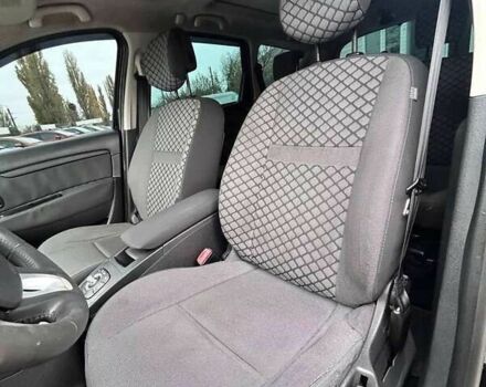 Рено Сценик, объемом двигателя 0 л и пробегом 215 тыс. км за 7400 $, фото 14 на Automoto.ua