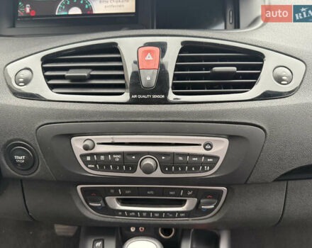 Рено Сценик, объемом двигателя 1.5 л и пробегом 257 тыс. км за 6999 $, фото 29 на Automoto.ua