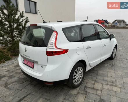 Рено Сценик, объемом двигателя 1.5 л и пробегом 257 тыс. км за 6999 $, фото 10 на Automoto.ua