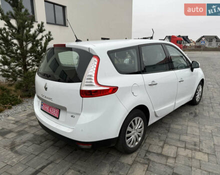 Рено Сценик, объемом двигателя 1.5 л и пробегом 257 тыс. км за 6999 $, фото 9 на Automoto.ua