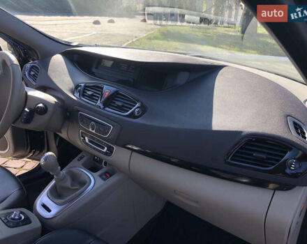 Рено Сценик, объемом двигателя 1.6 л и пробегом 248 тыс. км за 8300 $, фото 51 на Automoto.ua