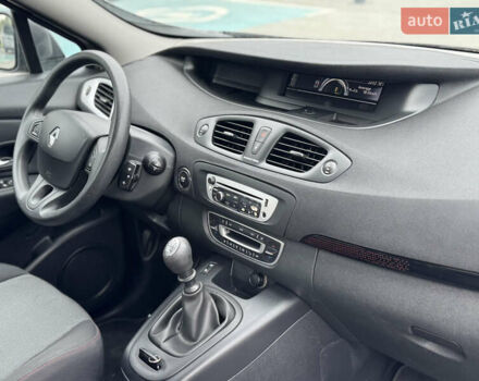 Рено Сценік 2012 у Вінниці на Automoto.ua Рено Сценік, об'ємом двигуна 1.5 л та пробігом 206 тис. км за 8400 $, фото 25 на Automoto.ua