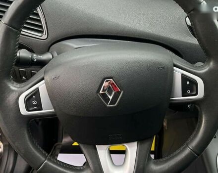 Рено Сценик, объемом двигателя 1.5 л и пробегом 226 тыс. км за 8900 $, фото 11 на Automoto.ua