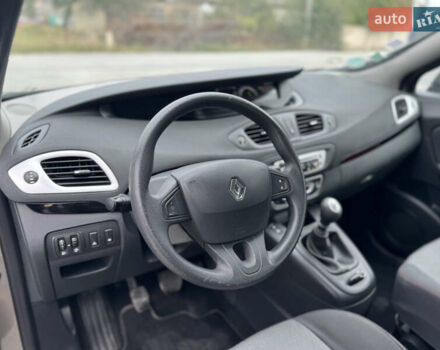 Рено Сценік 2012 у Вінниці на Automoto.ua Рено Сценік, об'ємом двигуна 1.5 л та пробігом 206 тис. км за 8400 $, фото 20 на Automoto.ua