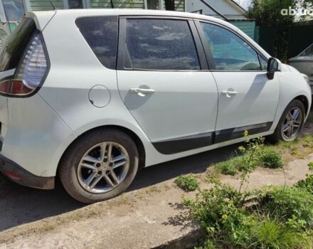 Рено Сценик 2012 в Сумах на Automoto.ua Рено Сценик, объемом двигателя 1.6 л и пробегом 210 тыс. км за 9300 $, фото 2 на Automoto.ua