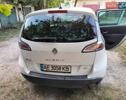 Рено Сценик, объемом двигателя 1.46 л и пробегом 275 тыс. км за 7299 $, фото 4 на Automoto.ua