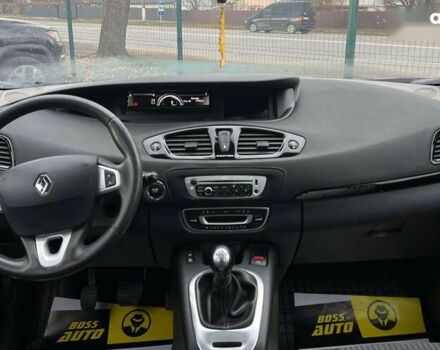 Рено Сценик, объемом двигателя 1.5 л и пробегом 226 тыс. км за 8900 $, фото 10 на Automoto.ua