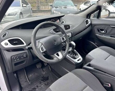 Рено Сценик, объемом двигателя 0 л и пробегом 292 тыс. км за 7800 $, фото 13 на Automoto.ua