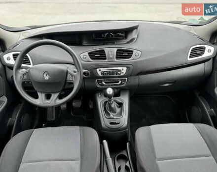 Рено Сценік 2012 у Вінниці на Automoto.ua Рено Сценік, об'ємом двигуна 1.5 л та пробігом 206 тис. км за 8400 $, фото 15 на Automoto.ua