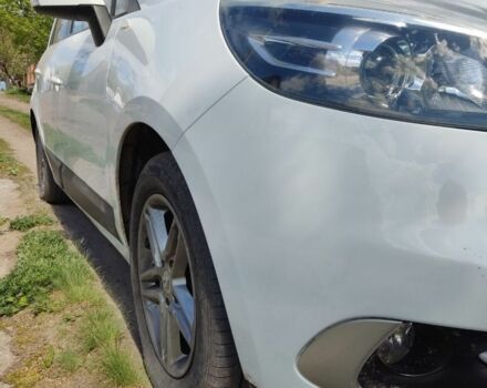 Рено Сценик 2012 в Сумах на Automoto.ua Рено Сценик, объемом двигателя 1.6 л и пробегом 210 тыс. км за 9300 $, фото 15 на Automoto.ua