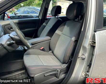 Рено Сценик, объемом двигателя 1.5 л и пробегом 213 тыс. км за 6900 $, фото 3 на Automoto.ua