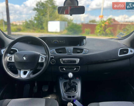 Рено Сценік, об'ємом двигуна 0 л та пробігом 228 тис. км за 9200 $, фото 25 на Automoto.ua