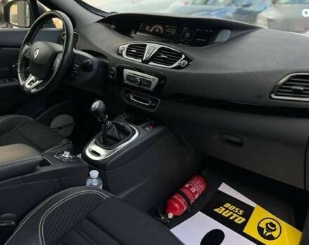 Рено Сценик, объемом двигателя 1.6 л и пробегом 241 тыс. км за 10800 $, фото 17 на Automoto.ua