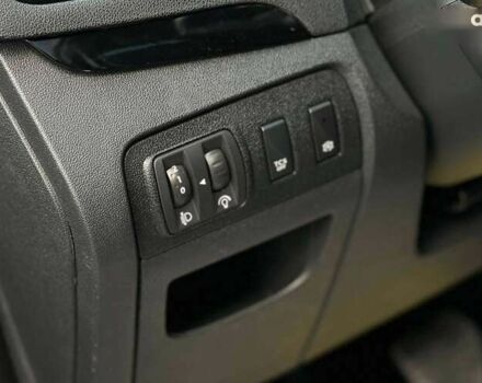 Рено Сценик, объемом двигателя 1.6 л и пробегом 241 тыс. км за 10800 $, фото 10 на Automoto.ua