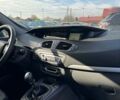 Рено Сценик, объемом двигателя 1.5 л и пробегом 200 тыс. км за 9500 $, фото 18 на Automoto.ua