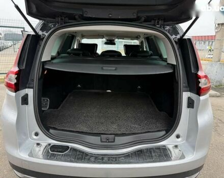 Рено Сценік, об'ємом двигуна 1.6 л та пробігом 227 тис. км за 16490 $, фото 17 на Automoto.ua