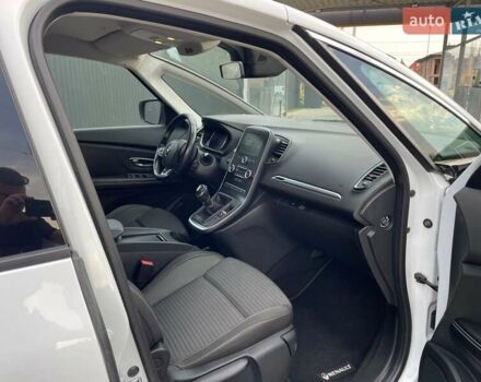 Рено Сценік, об'ємом двигуна 1.46 л та пробігом 234 тис. км за 14000 $, фото 12 на Automoto.ua