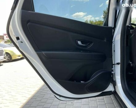 Рено Сценик, объемом двигателя 1.7 л и пробегом 196 тыс. км за 15155 $, фото 26 на Automoto.ua