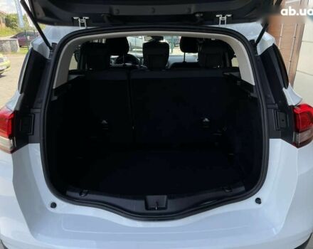 Рено Сценик, объемом двигателя 1.7 л и пробегом 196 тыс. км за 15155 $, фото 28 на Automoto.ua