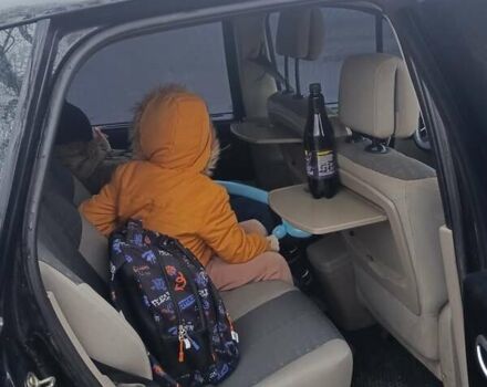 Рено Сценик, объемом двигателя 1.6 л и пробегом 230 тыс. км за 4400 $, фото 1 на Automoto.ua