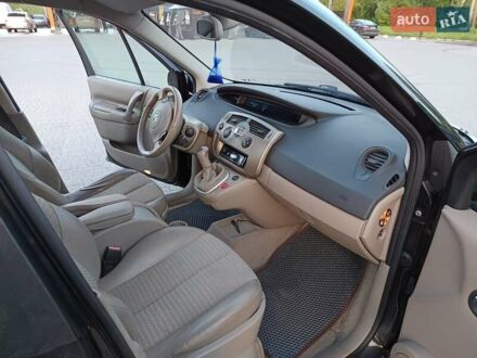 Рено Сценік 2005 у Полтаві на Automoto.ua Рено Сценік, об'ємом двигуна 0 л та пробігом 166 тис. км за 5500 $, фото 1 на Automoto.ua