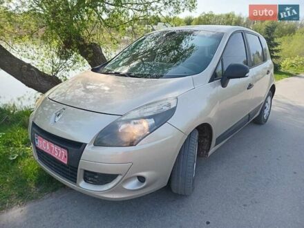 Рено Сценік 2009 у Кременце на Automoto.ua Рено Сценік, об'ємом двигуна 1.46 л та пробігом 281 тис. км за 6500 $, фото 1 на Automoto.ua