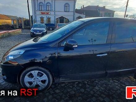 Рено Сценик 2010 в Николаеве на Automoto.ua Рено Сценик, объемом двигателя 15 л и пробегом 215 тыс. км за 7950 $, фото 1 на Automoto.ua