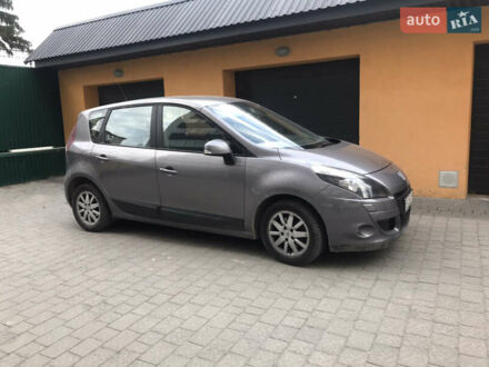Рено Сценик 2010 в Тернополе на Automoto.ua Рено Сценик, объемом двигателя 1.5 л и пробегом 230 тыс. км за 6500 $, фото 1 на Automoto.ua