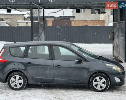 Рено Сценик, объемом двигателя 1.5 л и пробегом 230 тыс. км за 7300 $, фото 1 на Automoto.ua