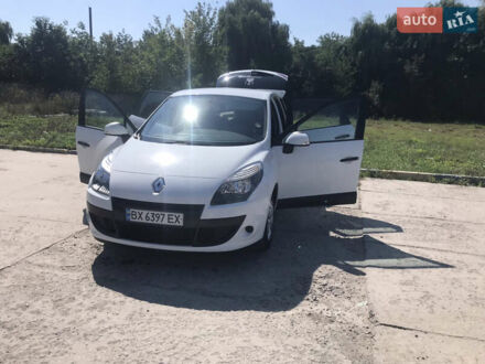 Рено Сценик 2011 в Каменце-Подольском на Automoto.ua Рено Сценик, объемом двигателя 1.5 л и пробегом 250 тыс. км за 6500 $, фото 1 на Automoto.ua
