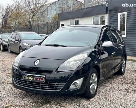 Рено Сценик, объемом двигателя 0 л и пробегом 215 тыс. км за 7400 $, фото 1 на Automoto.ua