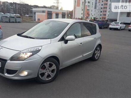 Рено Сценик 2011 в Харькове на Automoto.ua Рено Сценик, объемом двигателя 1.4 л и пробегом 214 тыс. км за 6999 $, фото 1 на Automoto.ua