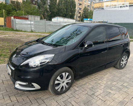 Рено Сценик, объемом двигателя 1.5 л и пробегом 204 тыс. км за 7800 $, фото 1 на Automoto.ua