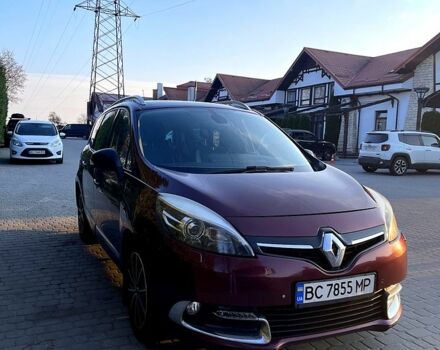 Рено Сценик, объемом двигателя 1.6 л и пробегом 280 тыс. км за 8700 $, фото 1 на Automoto.ua