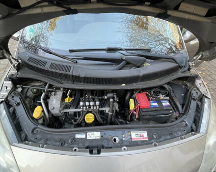 Жовтий Рено Сценік, об'ємом двигуна 1.6 л та пробігом 268 тис. км за 5400 $, фото 30 на Automoto.ua