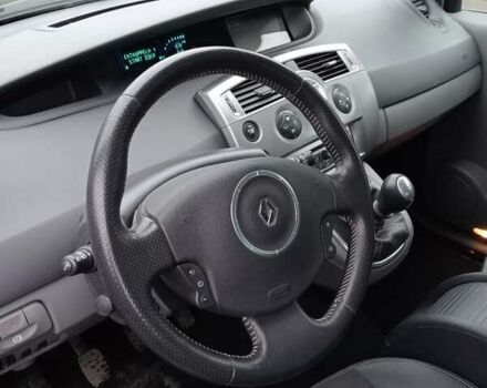 Желтый Рено Сценик, объемом двигателя 1.6 л и пробегом 209 тыс. км за 4800 $, фото 17 на Automoto.ua