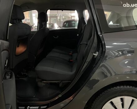 Серый Рено Сценик, объемом двигателя 1.9 л и пробегом 276 тыс. км за 8300 $, фото 13 на Automoto.ua