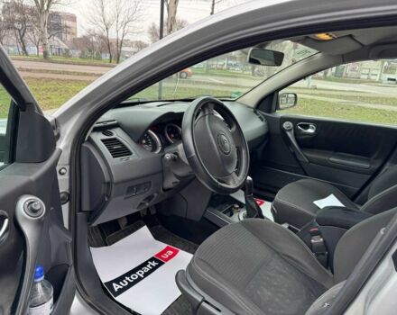 Серый Рено Сценик, объемом двигателя 1.4 л и пробегом 191 тыс. км за 4390 $, фото 9 на Automoto.ua