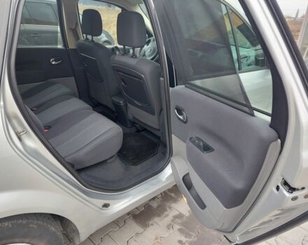 Серый Рено Сценик, объемом двигателя 0 л и пробегом 2 тыс. км за 5500 $, фото 6 на Automoto.ua