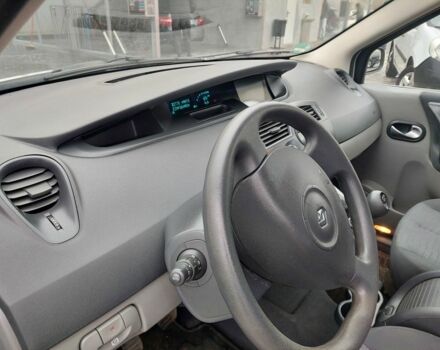 Серый Рено Сценик, объемом двигателя 0 л и пробегом 2 тыс. км за 5500 $, фото 9 на Automoto.ua