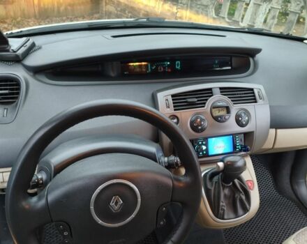 Серый Рено Сценик, объемом двигателя 2 л и пробегом 230 тыс. км за 5000 $, фото 7 на Automoto.ua