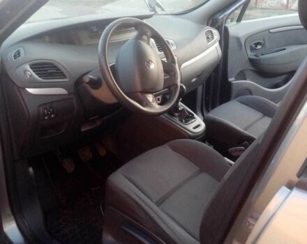 Сірий Рено Сценік, об'ємом двигуна 1.5 л та пробігом 215 тис. км за 5500 $, фото 6 на Automoto.ua