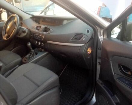 Сірий Рено Сценік, об'ємом двигуна 1.5 л та пробігом 215 тис. км за 5500 $, фото 13 на Automoto.ua