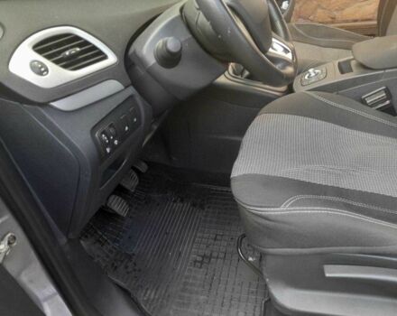 Сірий Рено Сценік, об'ємом двигуна 1.6 л та пробігом 106 тис. км за 8500 $, фото 4 на Automoto.ua