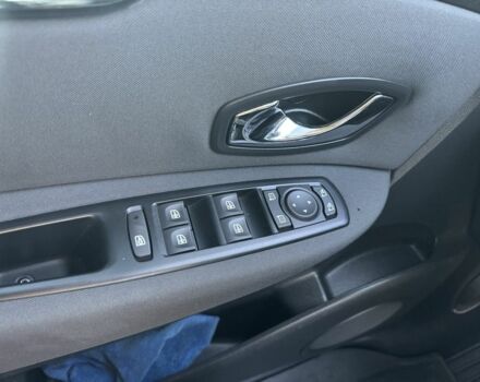 Серый Рено Сценик, объемом двигателя 1.46 л и пробегом 270 тыс. км за 7100 $, фото 12 на Automoto.ua