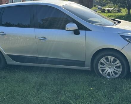 Серый Рено Сценик, объемом двигателя 1.46 л и пробегом 270 тыс. км за 7100 $, фото 3 на Automoto.ua