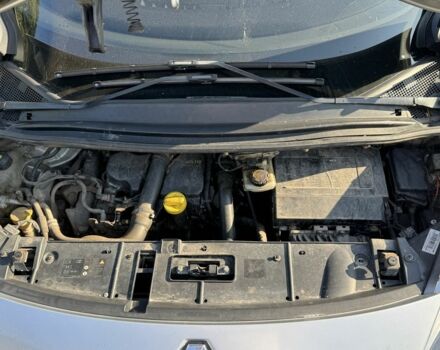 Серый Рено Сценик, объемом двигателя 1.46 л и пробегом 270 тыс. км за 7100 $, фото 5 на Automoto.ua